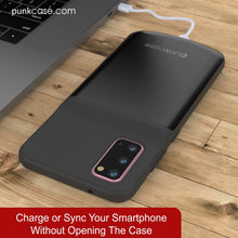 Charger l'image dans la galerie, PunkJuice S20 Battery Case All Black - Fast Charging Power Juice Bank with 4800mAh (Color in image: Patterned Blue)